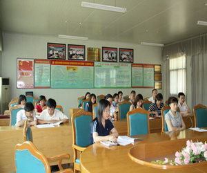 2009年12月15日 专业技能电教化培训活动